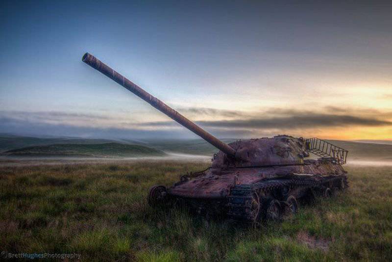 10 могучих танковых кладбищ и заброшенных мест битв