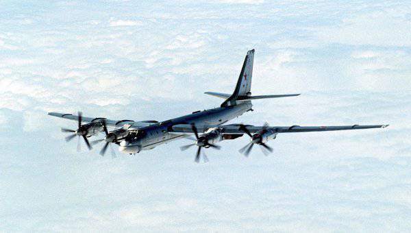 Российские стратегические бомбардировщики совершили 19-часовой перелет над водами северной Атлантики