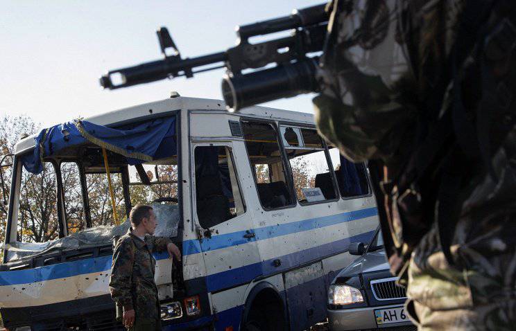 СМИ: В ЛНР обстреляны мирные граждане и российские журналисты