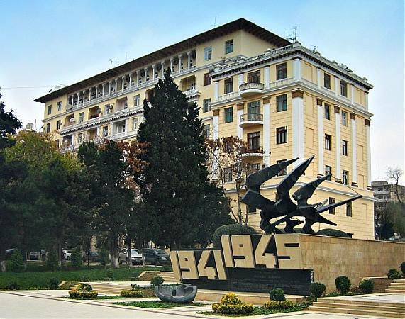 Азербайджанские депутаты требуют от российских коллег присвоить Баку звание Города-Героя