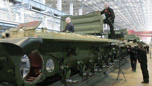 Председатель правительства РФ Дмитрий Медведев утвердил план подготовки кадров для оборонной промышленности