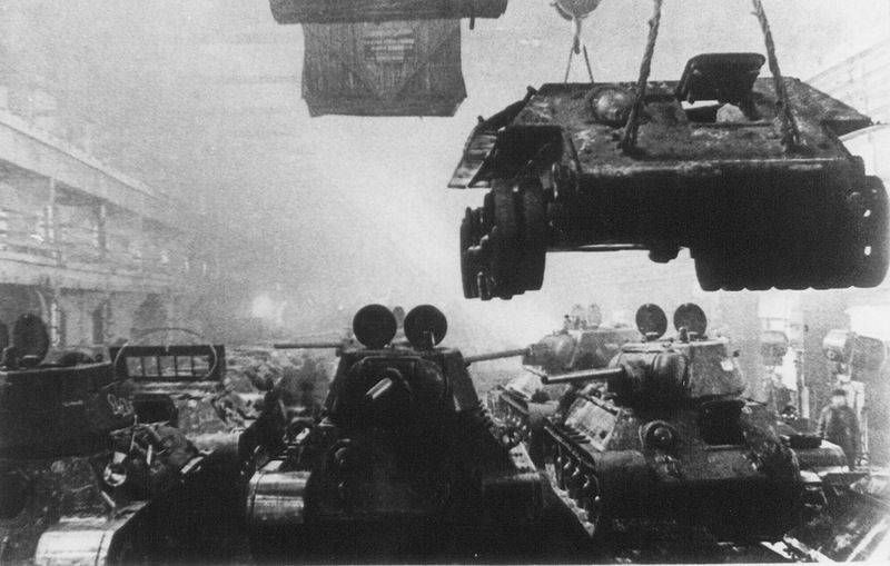 11 марта - День народного подвига по формированию Уральского добровольческого танкового корпуса в годы Великой Отечественной войны