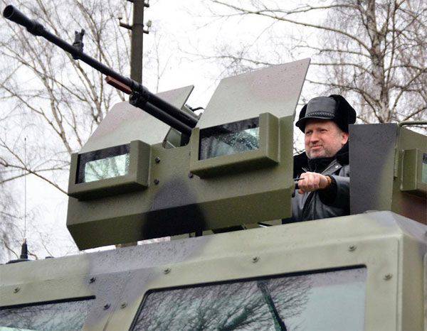 Турчинов заявляет о готовности призывать "тысячи резервистов за сутки" без участия военкоматов