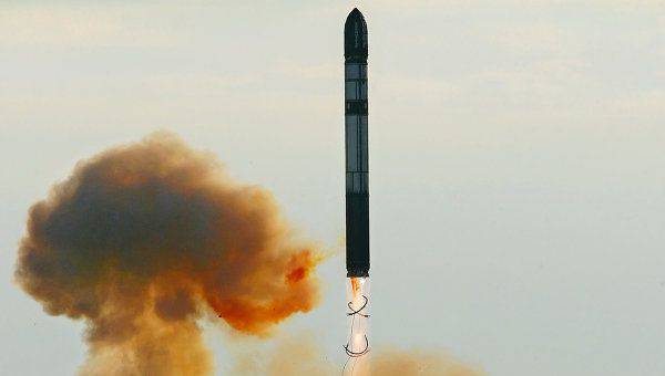 РВСН успешно запустили ракету «Сатана» с южнокорейским спутником