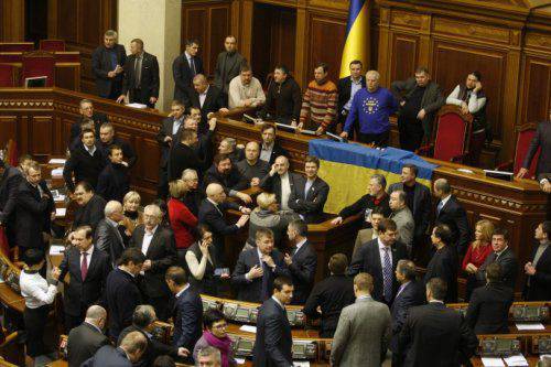 Верховная рада Украины готовится провести выборы в Крыму