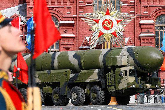 Британские СМИ заявляют, что "Путин угрожает ядерной войной Европе"