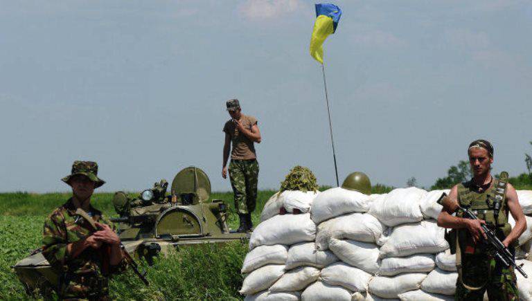 Французские СМИ: Поддерживаемая североатлантическим альянсом Украина нарушила практически все пункты мирного соглашения