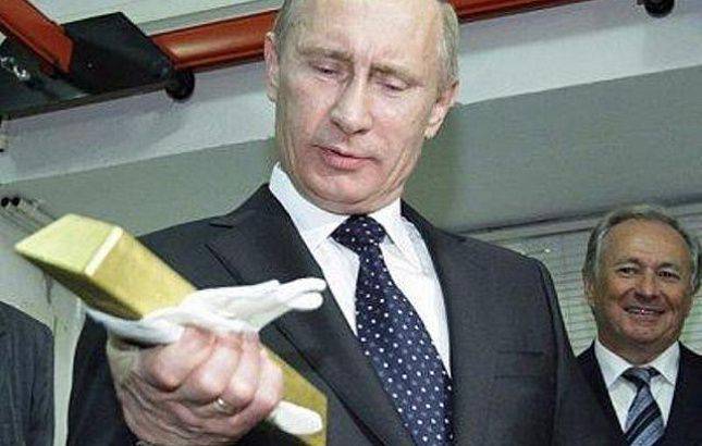 Россия начала активно скупать золото после двухмесячного перерыва