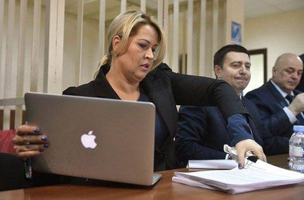 Прокурор в ходе прений в суде заявил, что Васильева вводила руководство МО РФ в заблуждение, и что её вина полностью доказана