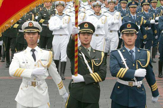 Китайские и сербские военные в Подмосковье готовятся к участию в Параде Победы
