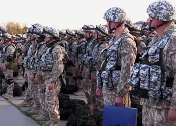 Из России в Таджикистан для участия в учениях ОДКБ переброшен десантный батальон