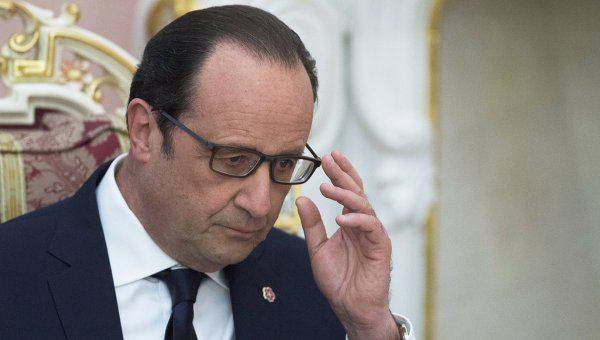 Президент Франции обсудит информацию о прослушке со стороны АНБ на заседании Совбеза