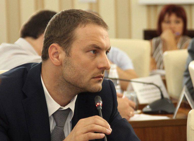 ФСБ задержала крымского министра по подозрению в мошенничестве