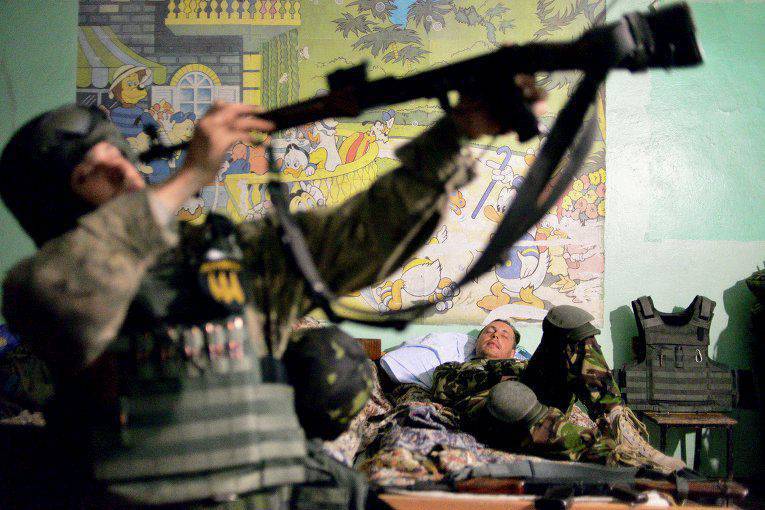 Украинский посол: Киеву поставляют оружие более десяти европейских стран