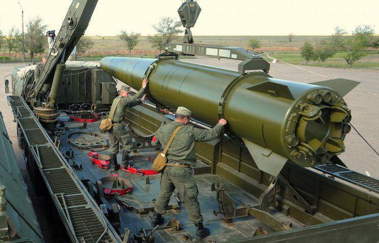 В ЮВО состоится боевой запуск ракет ОТРК "Искандер-М"