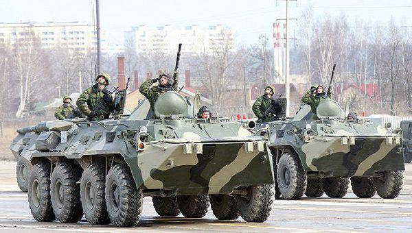 Минобороны РФ планирует закупить модернизированные БТР-80