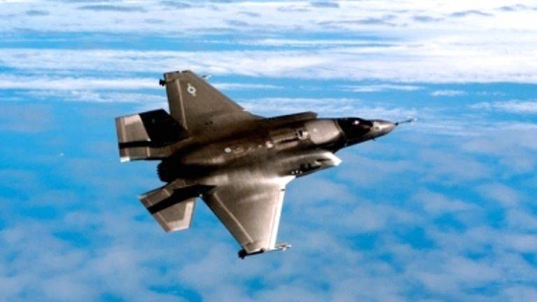 Первая эскадрилья F-35B завершила испытания и будет принята на вооружение