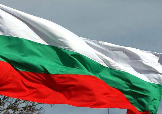 Болгария заявила, что будет пропускать российские самолёты в Сирию, если они будут приземляться для проверки на болгарских аэродромах
