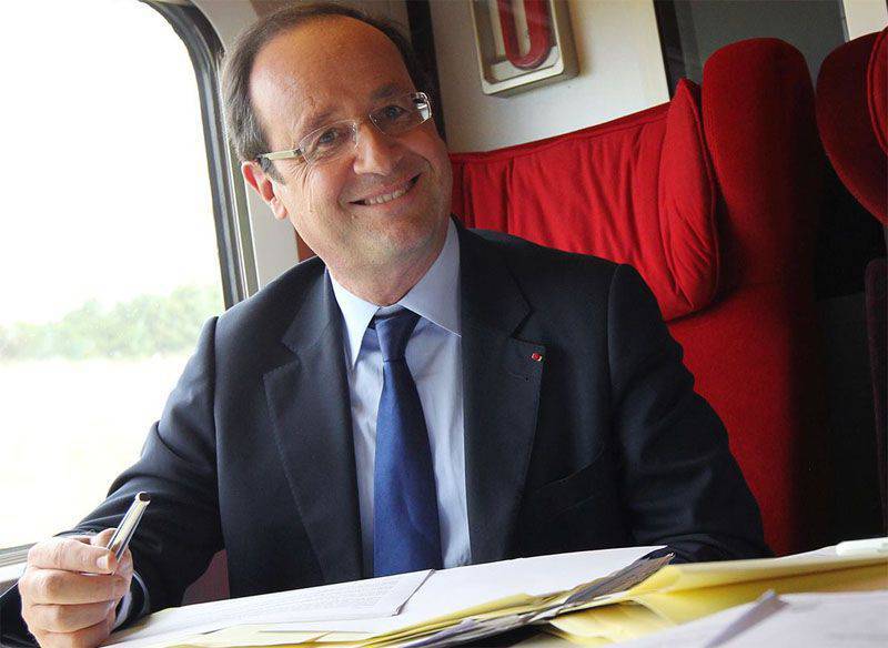 Франция обсуждает заявления американских журналистов о "тупице Олланде"