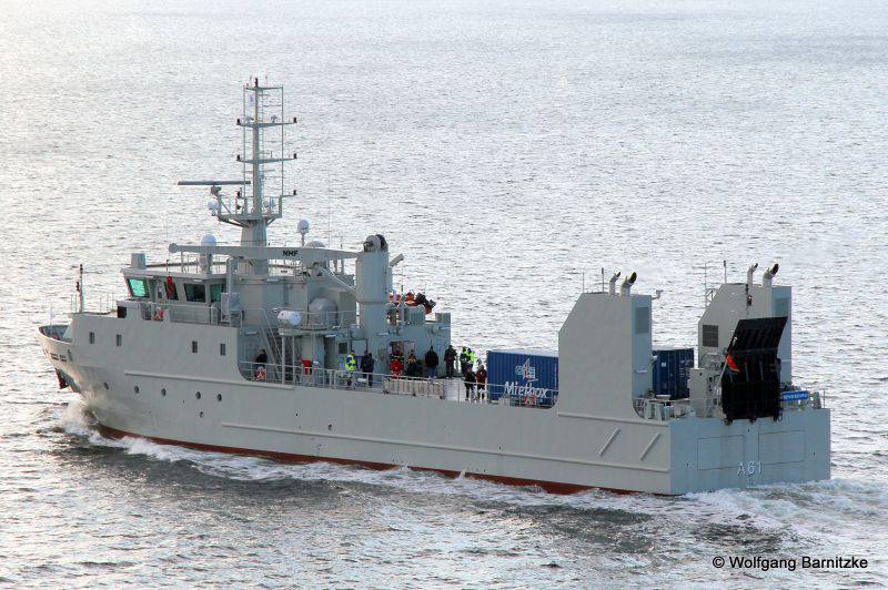 СМИ: ОАЭ получили торпедные корабли, замаскированные под вспомогательные суда