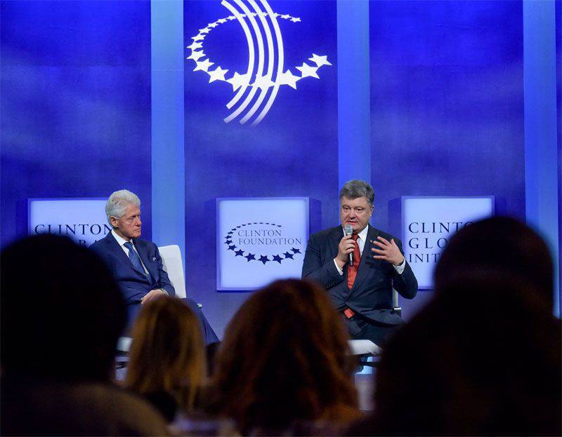 Порошенко заявил, что в ближайшие четыре года у Украины не будет проблем с долгом