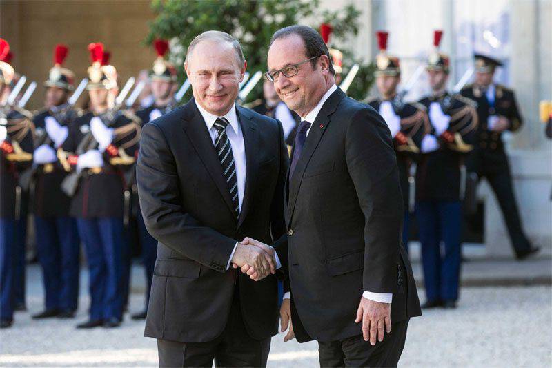 Франсуа Олланд не поддержал идею польского президента усиливать натовскую составляющую на восточных границах ЕС