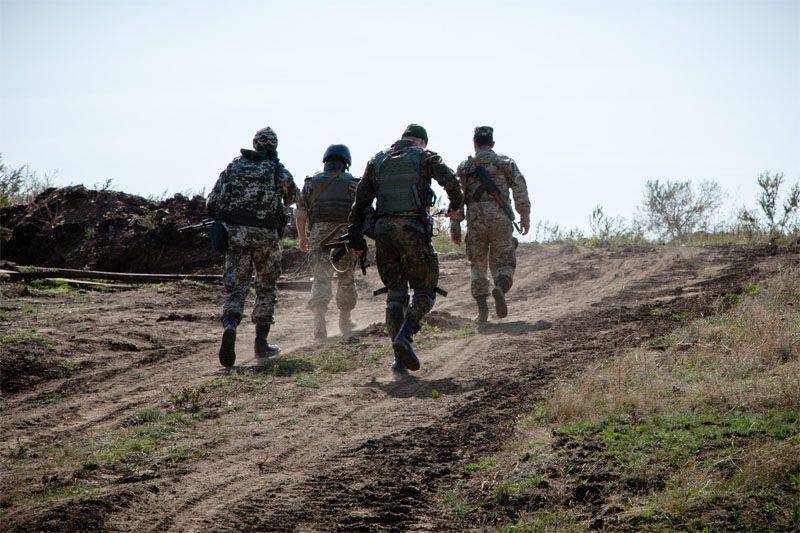 Польша решила помочь украинским офицерам перейти на стандарты НАТО