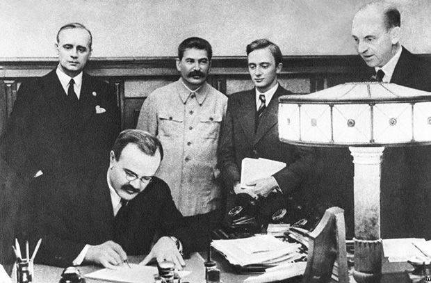Советско-германский пакт о ненападении: история с продолжением