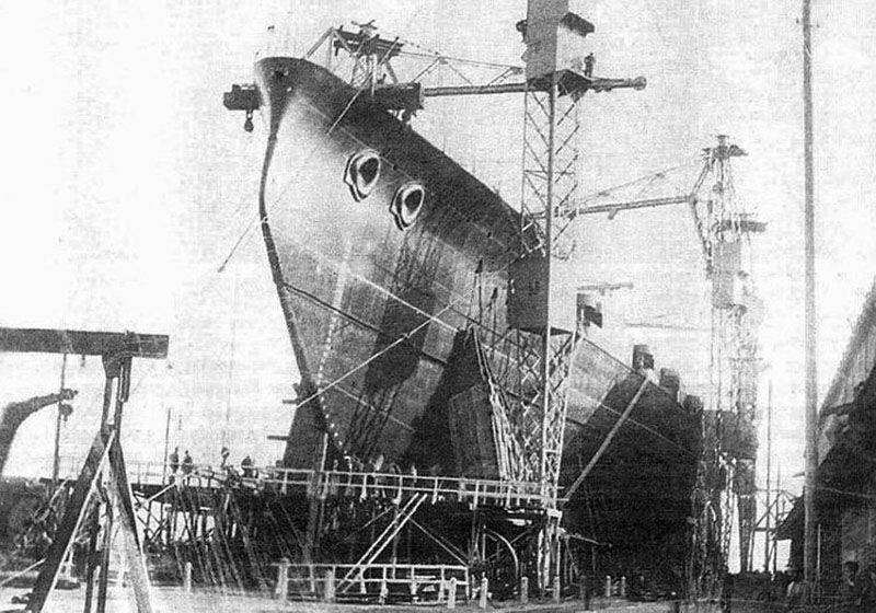 Недостроенные корабли в периоды упадка Российской государственности
