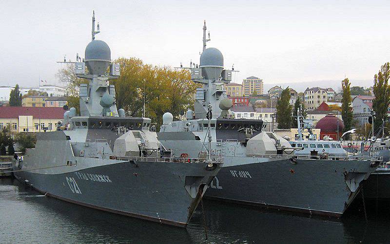 «Адмирал Горшков» выполнил комплекс стрельб в Белом море