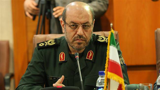 Министр обороны Ирана посоветовал американскому коллеге "пересмотреть хулиганское поведение"