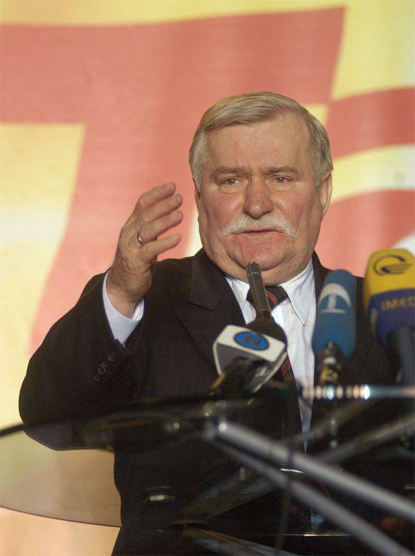 Лех Валенса поведал о "вероятном посредничестве в разрешении сирийского кризиса" и о "свободе Польши"