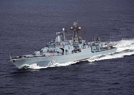 БПК "Вице-адмирал Кулаков" вошёл в Красное море