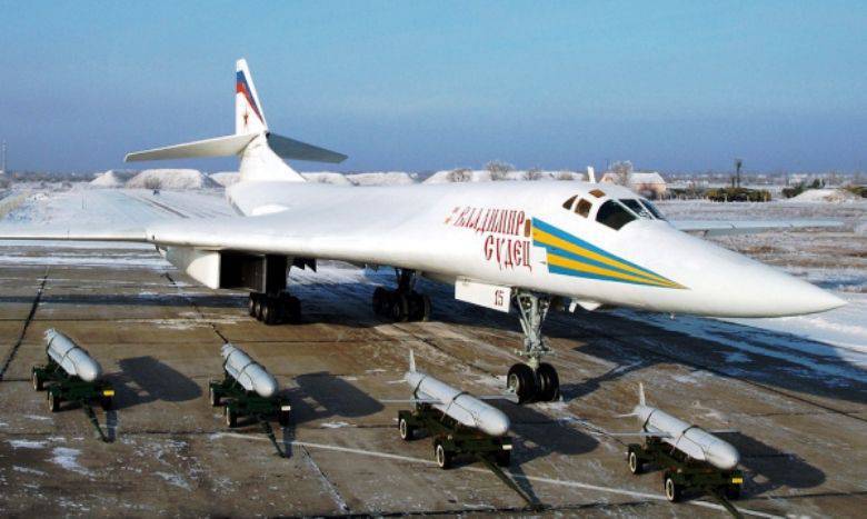 Для Ту-160 разрабатывается новая система управления оружием и РЭБ