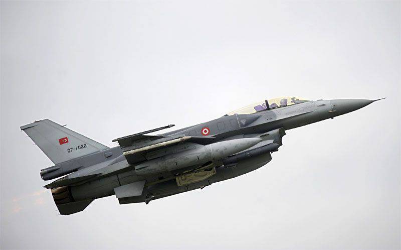 ГШ ВС Греции: самолёты ВВС Турции находились в греческом воздушном пространстве около получаса
