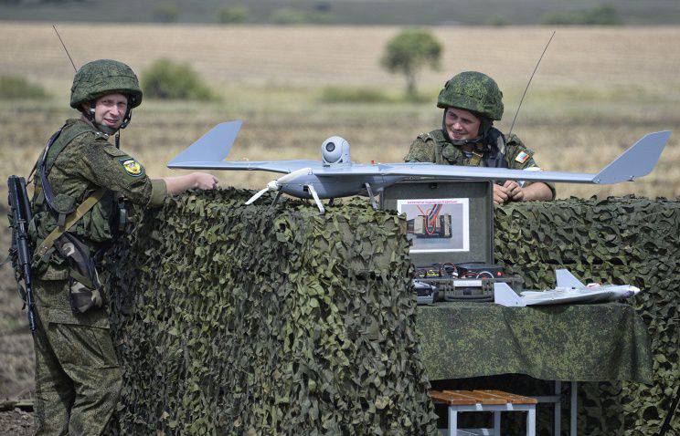 СМИ: В 2016 г российские военные получат беспилотники с увеличенной дальностью полёта