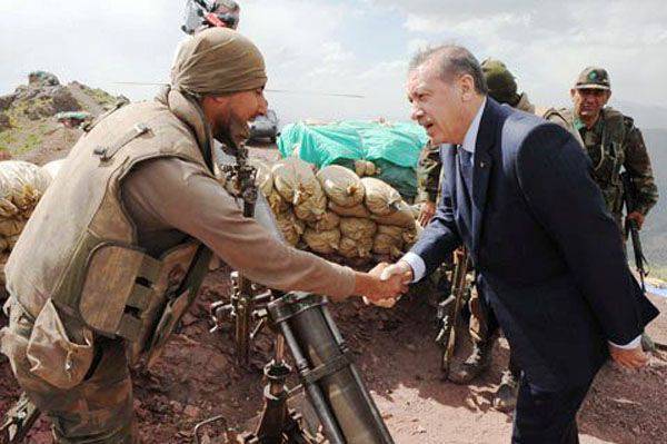 СМИ: турецкая армия оккупирует часть сирийской территории, примыкающую к границе с Турцией