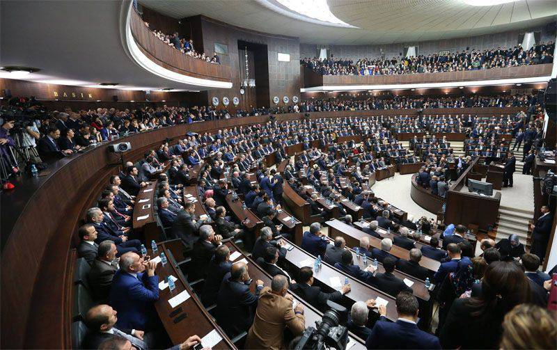 Спектакль с бесноватыми в турецком парламенте