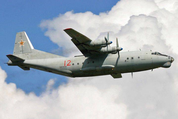 Экипажи транспортной авиации ЗВО отрабатывают «афганские» взлёты и посадки в Ленинградской области
