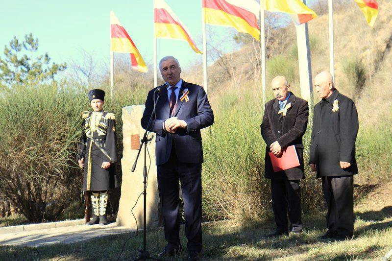 Президент Южной Осетии предлагает переименовать республику