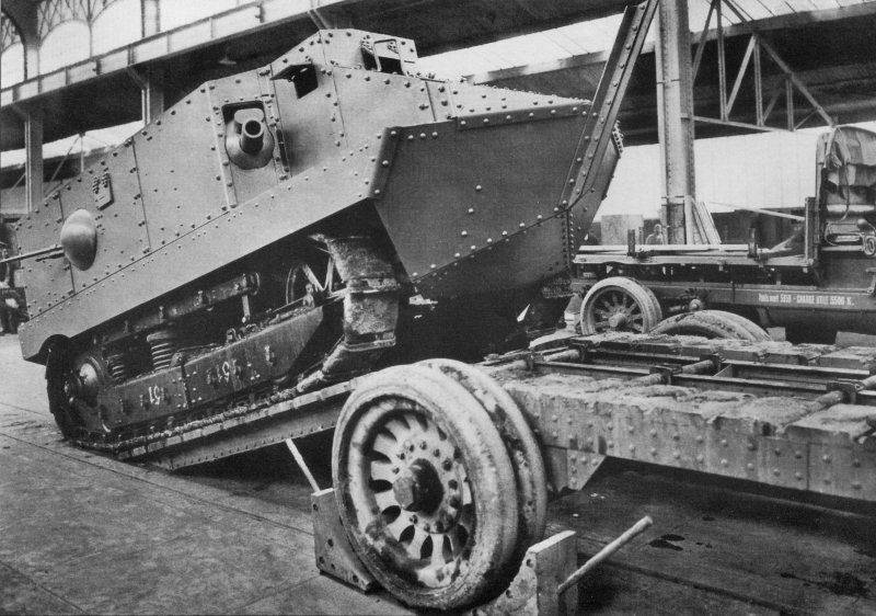 СА-1 «Шнейдер»: первый французский танк