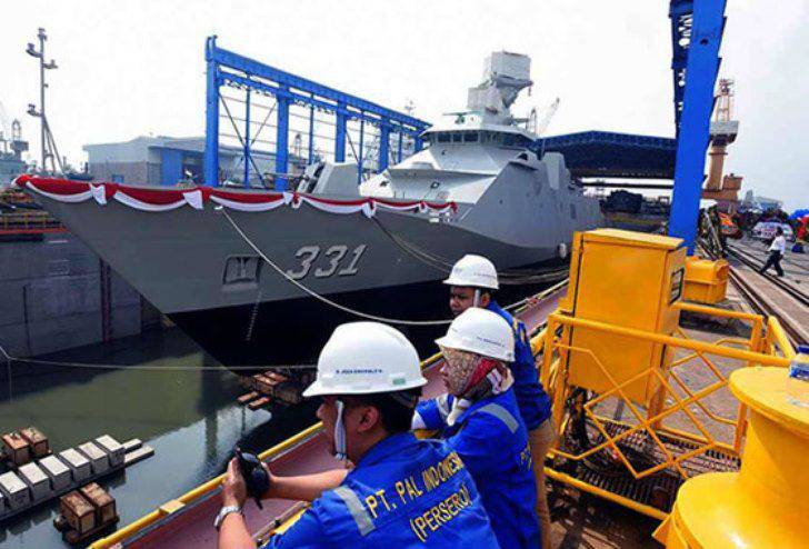 В Индонезии спущен на воду фрегат Sigma