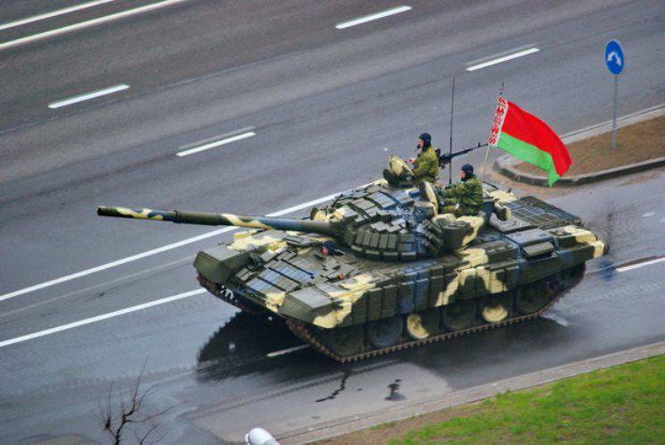Минобороны Беларуси намерено модернизировать весь парк Т-72Б «Витязь»
