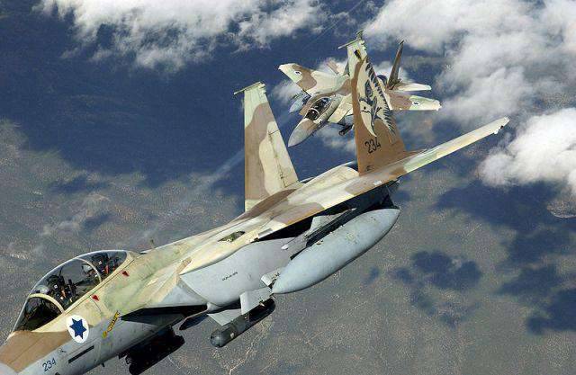 СМИ: израильские ВВС нанесли удар по позициям «Хезболлах» в Сирии