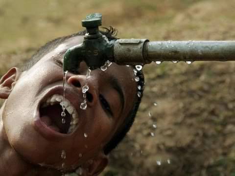 Губят людей не бомбы, губит людей вода. Вода, как основной геополитический фактор