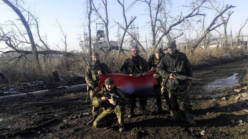 Разведка ДНР сообщает о кровопролитных боестолкновениях правосеков с подразделениями ВСУ в районе линии соприкосновения в Донбассе