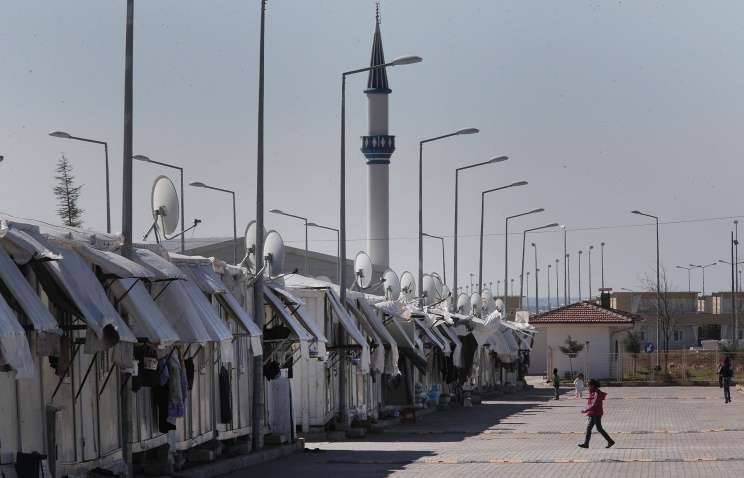 Times: турки расстреляли на границе 16 беженцев из Сирии