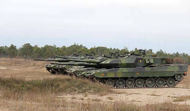Шведы начинают модернизацию танков и БМП
