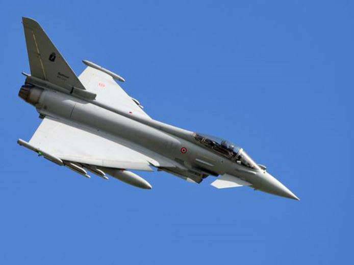 СМИ: Кувейт закупил 28 истребителей Eurofighter Typhoon