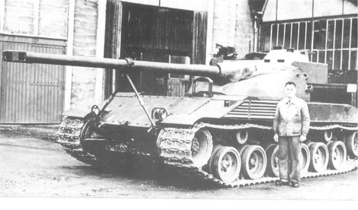 Batignolles-Chatillon Char 25T: танк с качающейся башней